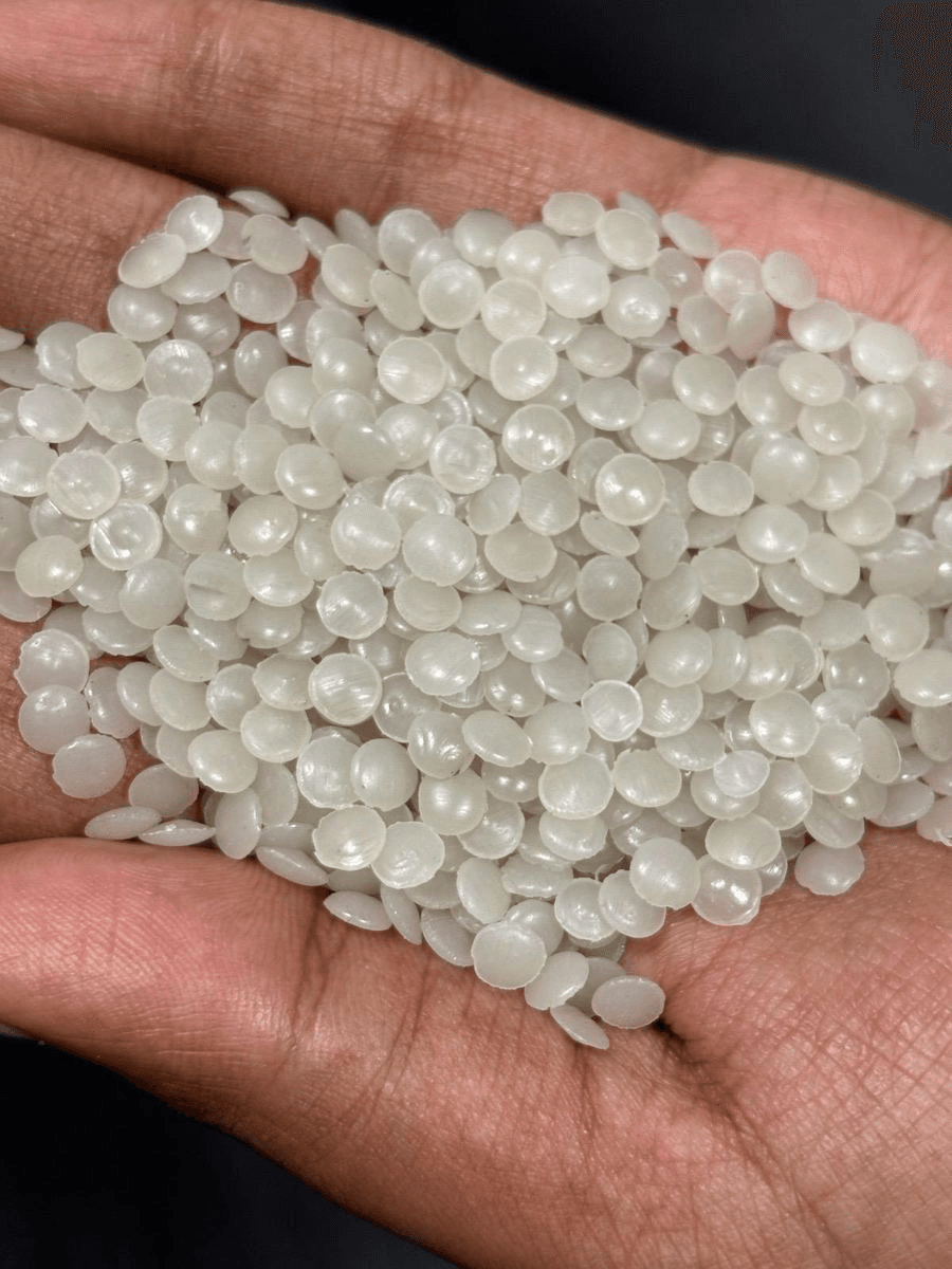 Semi-Transparent Natural LLDPE / LDPE Granules